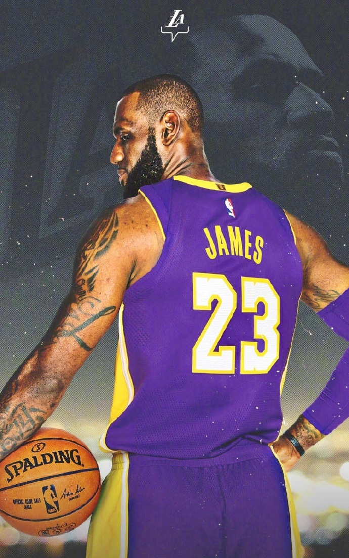 星空体-集结日NBA季后赛焦点战；洛杉矶湖人战术微调；更衣室稳定；临场指挥获称赞的简单介绍