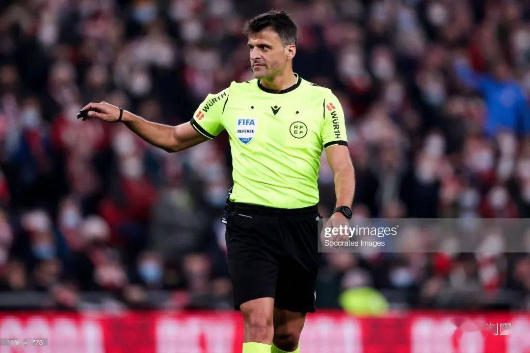 今夜意大利杯焦点战，成都蓉城绝杀压哨，更衣室稳定，纪律约束更严格的简单介绍